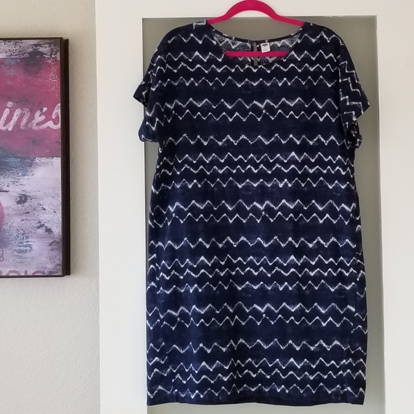 Old Navy Tunic Dress - Picture 2 of 4